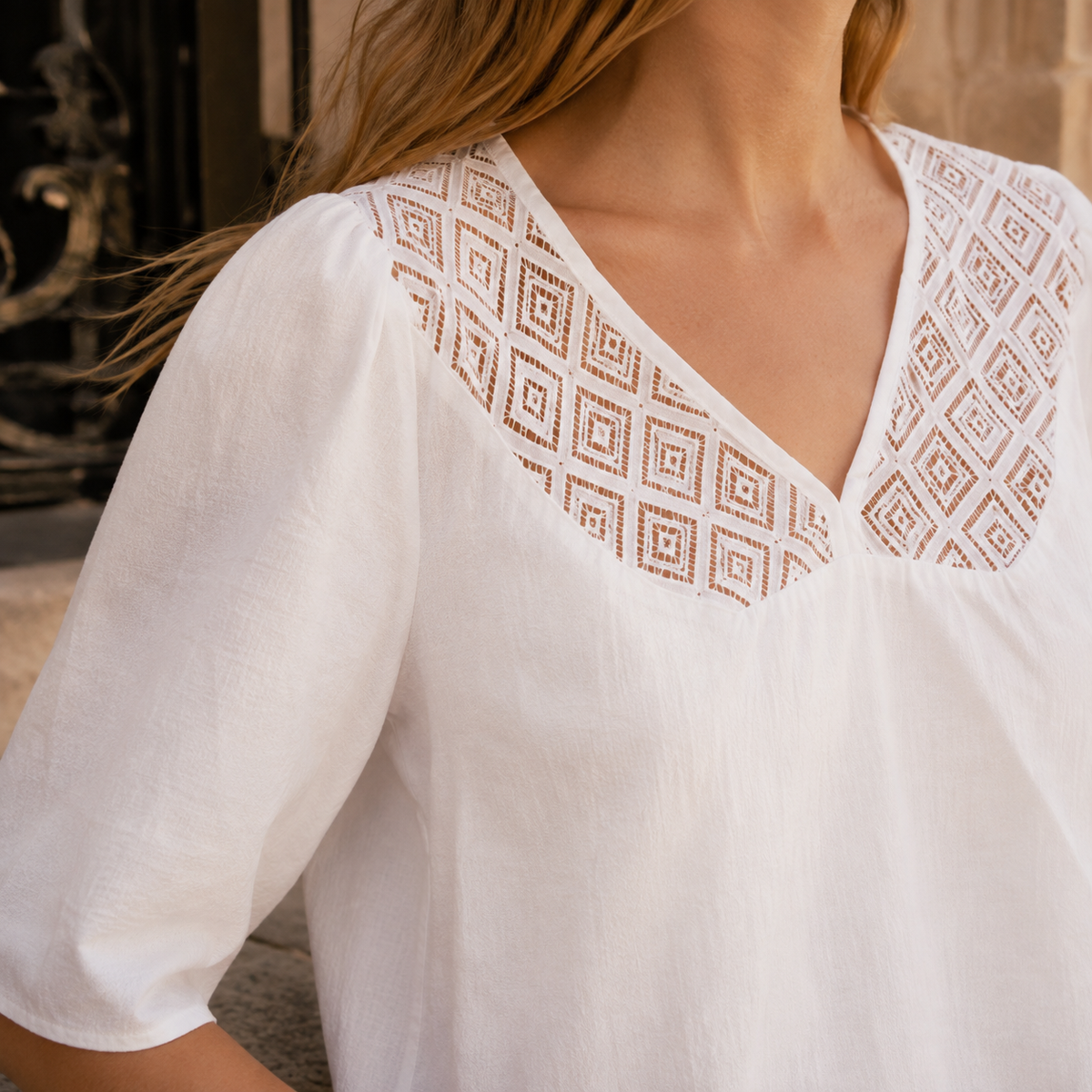 Auda Top